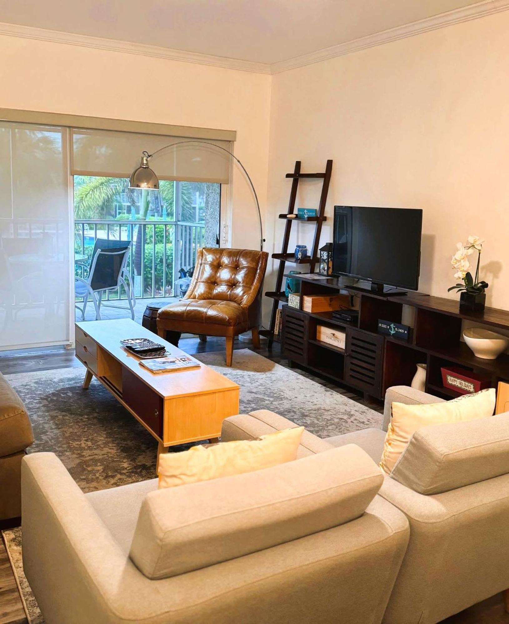 Beach Living At Plantation Village Blgs جورج تاون المظهر الخارجي الصورة